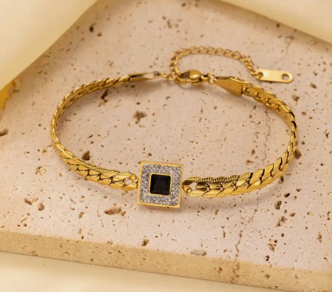 Emerald Snake Chain Bracelet